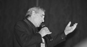 charles-aznavour-featured-v2